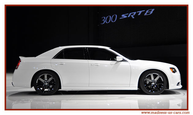 Chrysler 300 SRT-8 2012