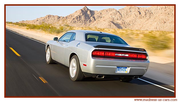 Dodge Challenger SRT-8 et Shelby GT500