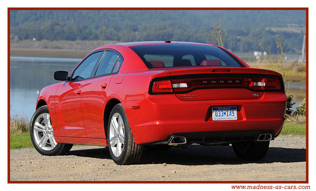 Dodge Charger R/T 2011