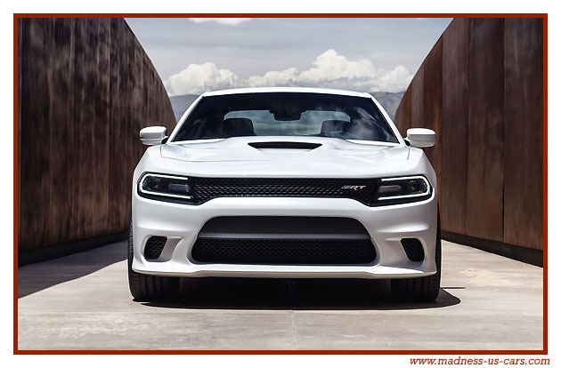 Dodge Charger SRT Hellcat 2015