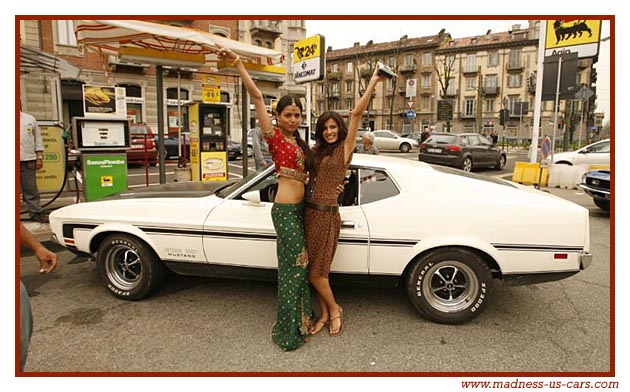 Equus Mustang, Shelby, Boss, Maharajah Road de Paris  Turin