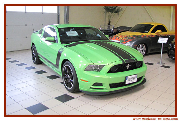 V8 Drink Madness US - Mustang Boss 302 2013