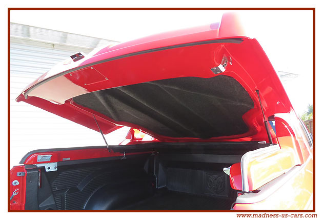 Tonneau cover Linextras FullBox pour Dodge Ram 1500