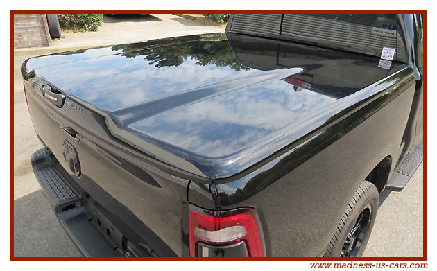 Tonneau Cover Undercover Elite LX