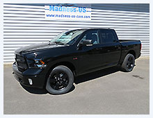 Dodge Ram 1500 Classic Black Madness 4x4 2022