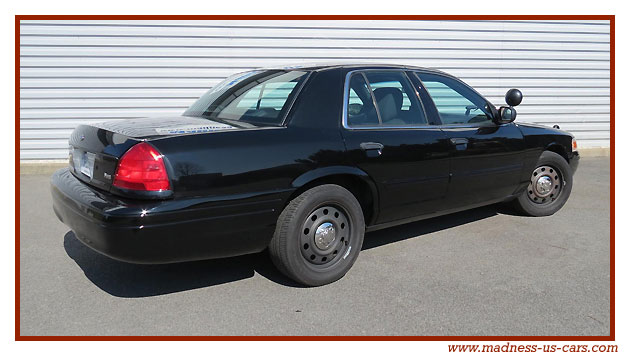 Ford Crown Victoria Police Interceptor 2011