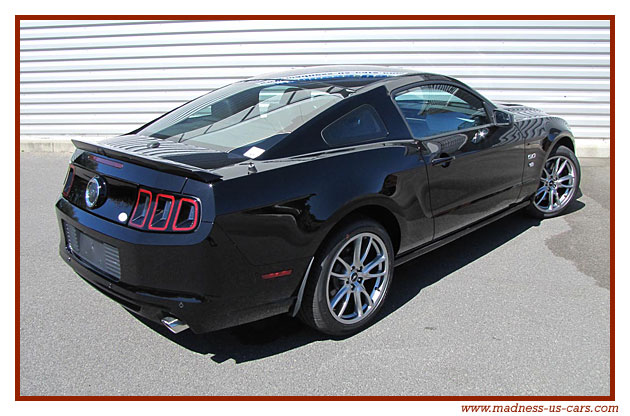 Ford Mustang GT Premium 2013